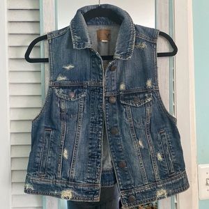 American eagle jean vest